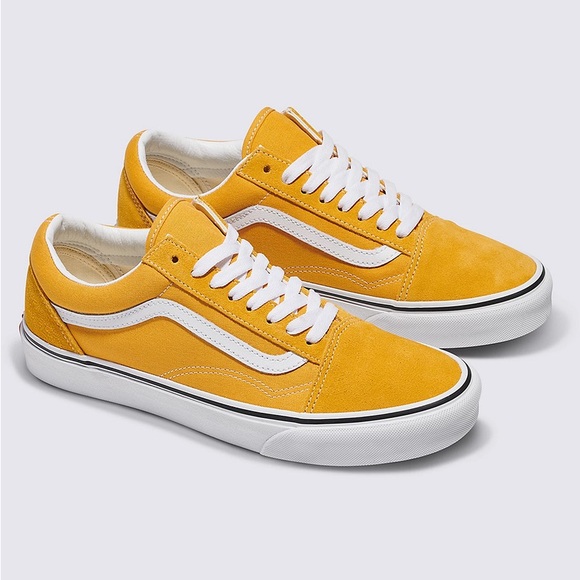 Vans Shoes - ✨ VANS SNEAKERS ✨